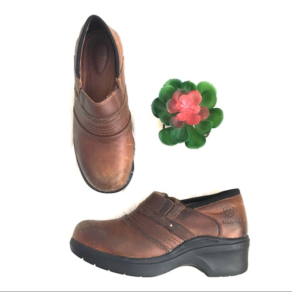 ariat steel toe clogs